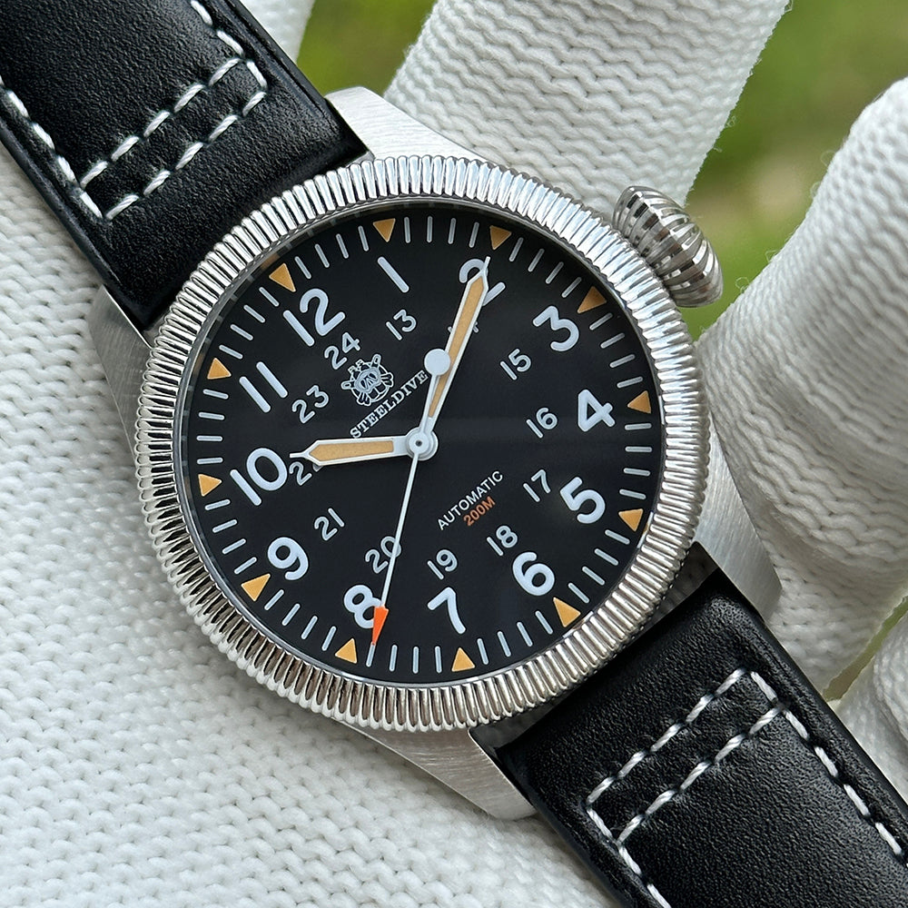 STEELDIVE SD1906H — 39MM Pilot NH35 Automatic 200M Dive Watch