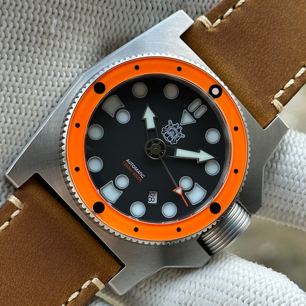 STEELDIVE SD2213 41mm orange bezel dive watch with black dial on a light brown leather strap