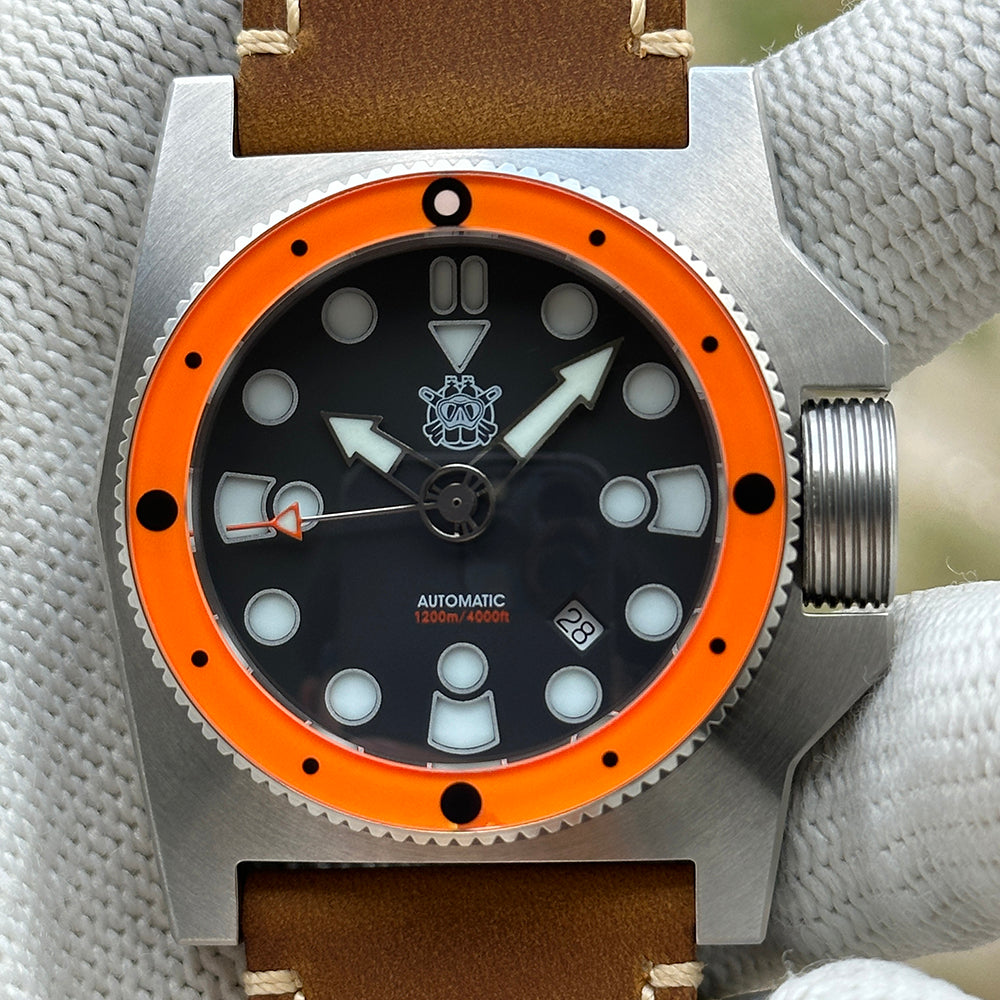 STEELDIVE SD2213 dial close-up on brown leather, marked Automatic 1200m 4000ft