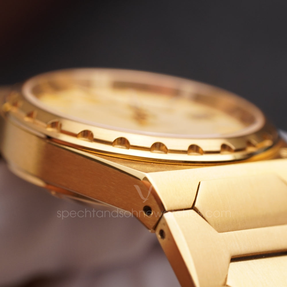Specht & Sohne SP0004 Ultrathin Quartz Watch