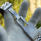 Steel tank bracelet clasp for the STEELDIVE SD2211 engraved with the SteelDive emblem