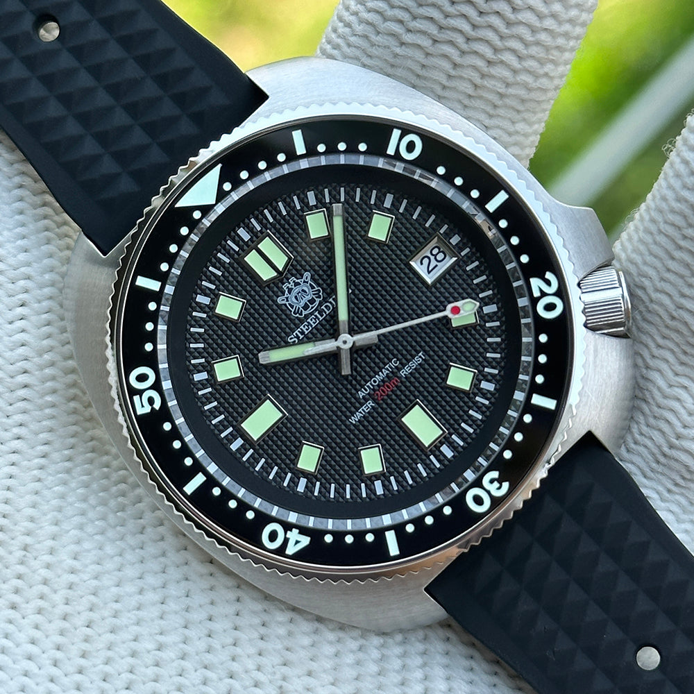 STEELDIVE SD1970F — Turtle NH35 Automatic Sapphire Ceramic 200M Dive Watch