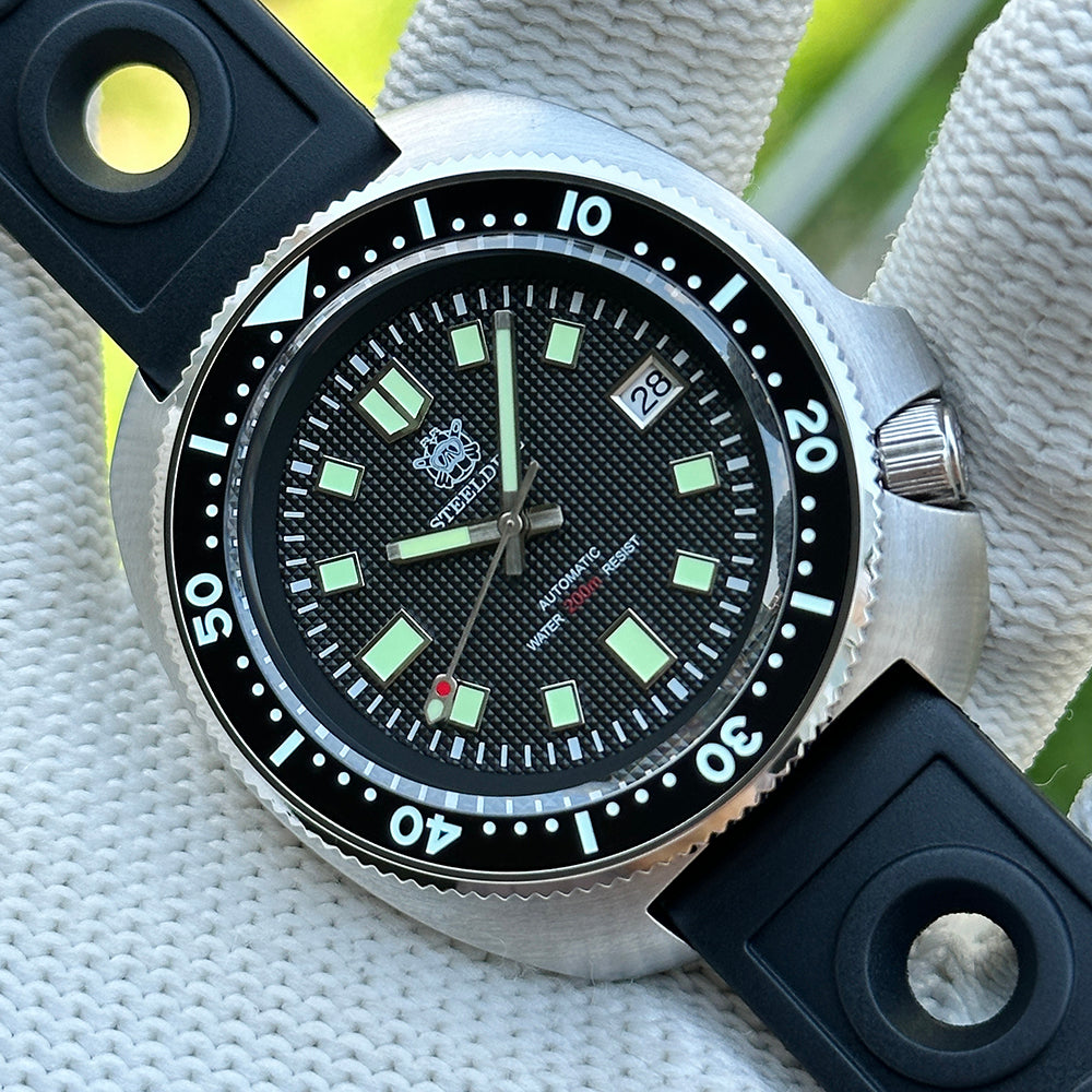 STEELDIVE SD1970F — Turtle NH35 Automatic Sapphire Ceramic 200M Dive Watch