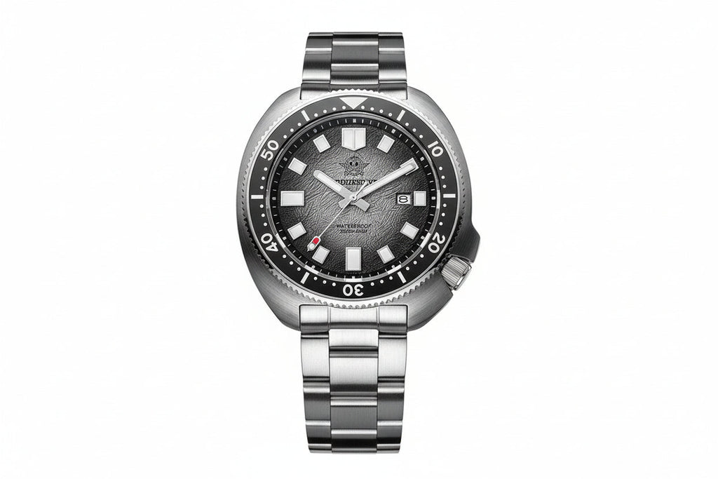 ADDIESDIVE AD2511 turtle-style diver quartz with grey fluted dial, black bezel and steel oyster bracelet, front view