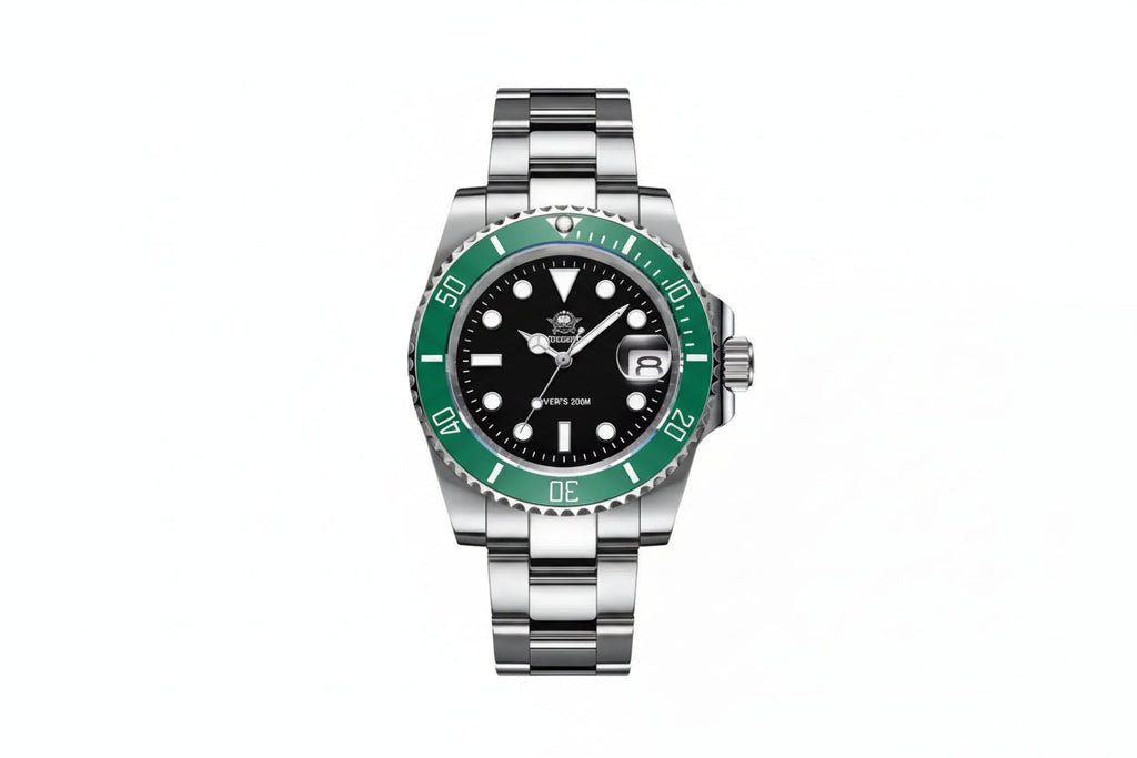 ADDIESDIVE MY-H3-2QZ with green black steel dial, angled view