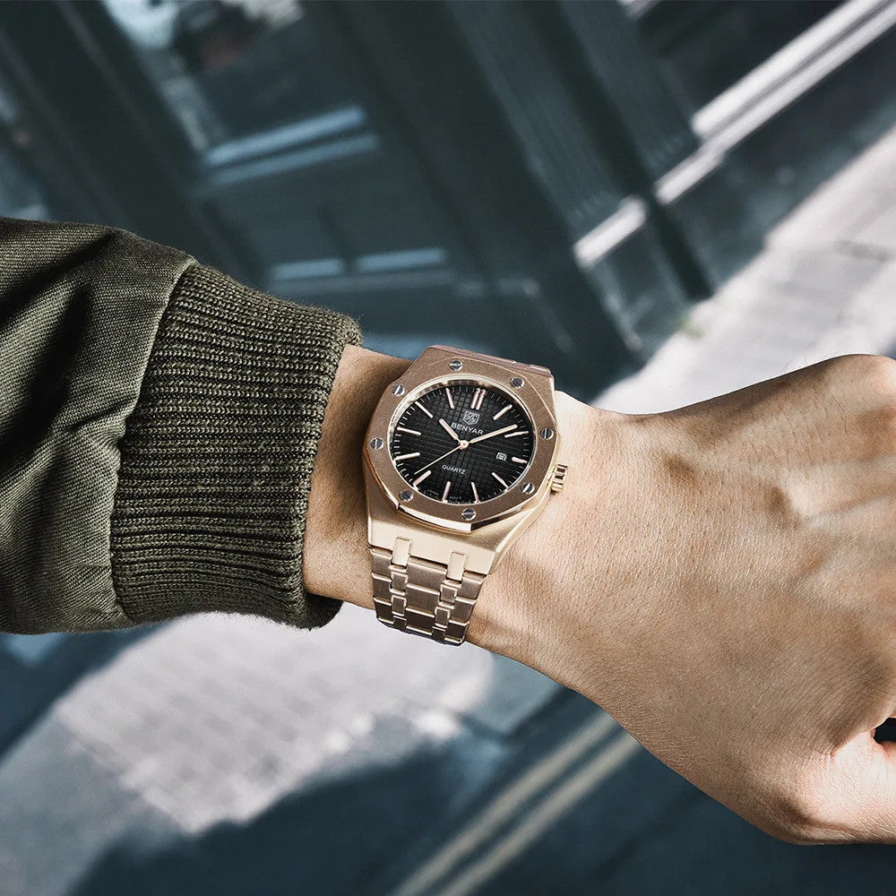 BENYAR BY-5156M Men's Quartz Watch, caseback view