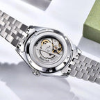 BENYAR BY-5209 Men's Automatic Diver Watch, lifestyle shot