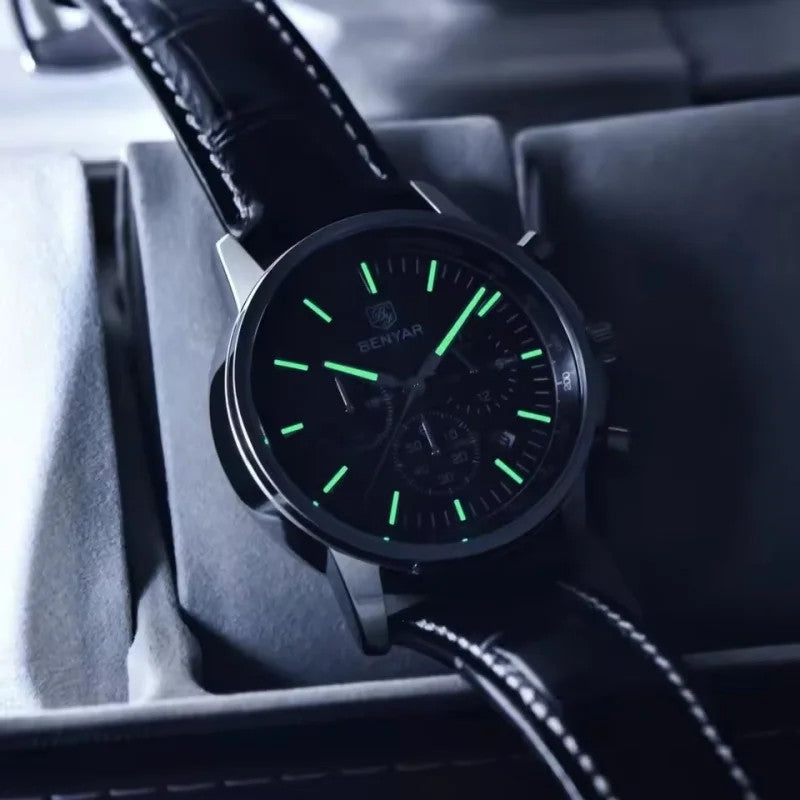 BENYAR BY-5213 Men's Sport Chronograph Quartz Watch - Leather, clasp detail