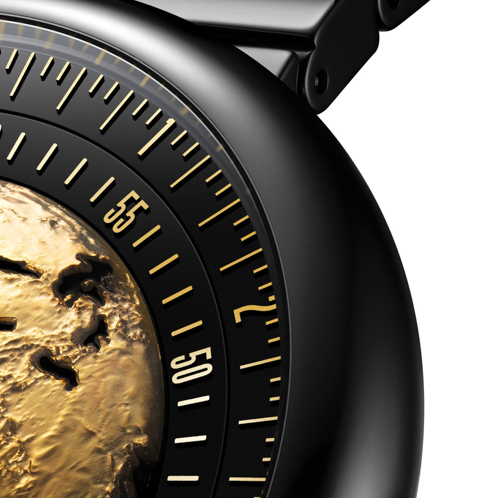 CIGA Design Blue Planet Gilded Age Black Ceramic Automatic Watch – macro of the gilded dial edge and minute ring