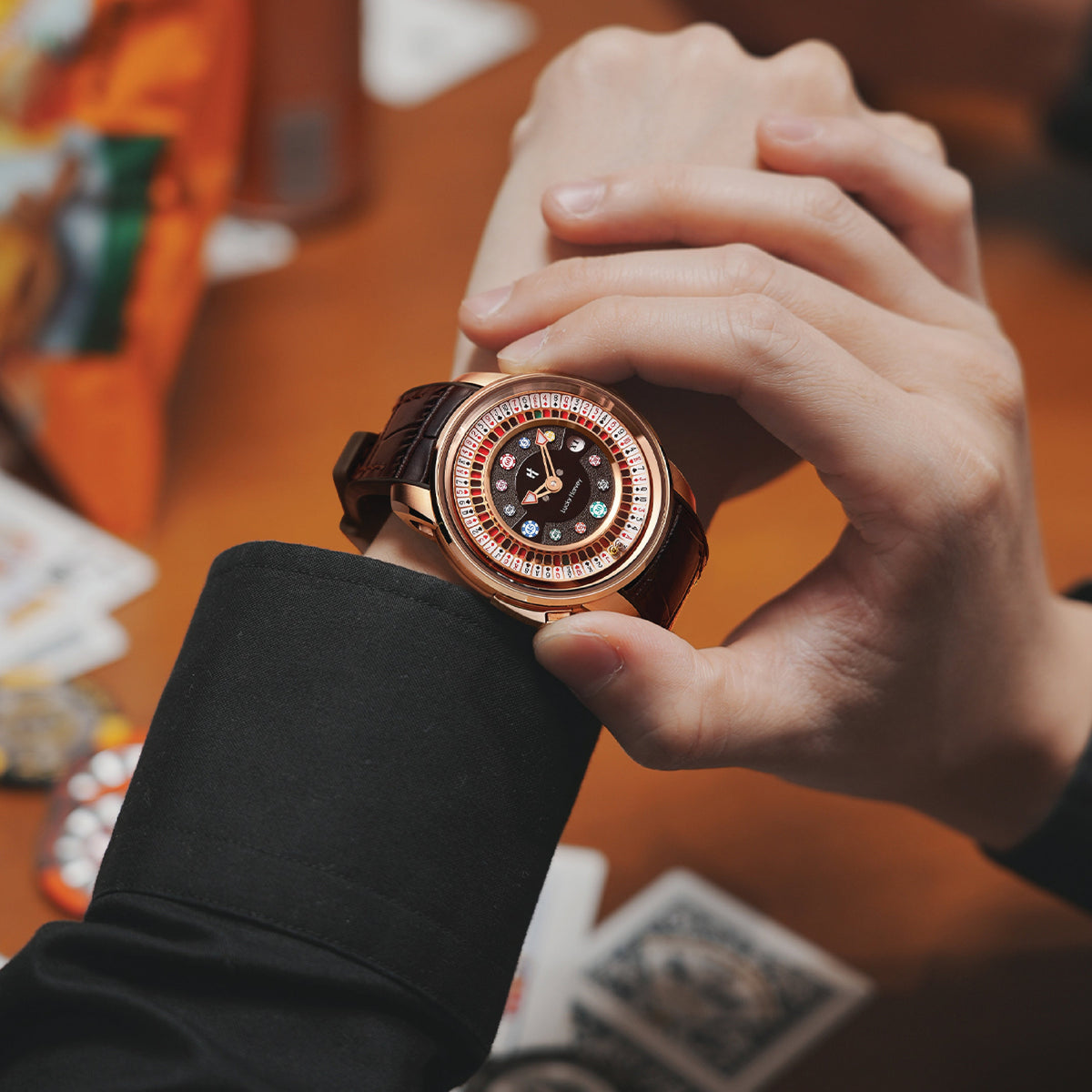 Lucky Harvey ZLS302-2 Rose Gold Black Poker Roulette Automatic Watch – image 4 of 7