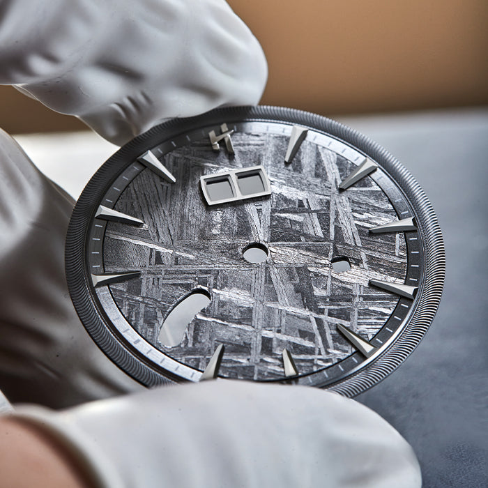 Lucky Harvey ZLS413-2 Silver Titanium Meteorite Dial Chiming Watch – image 3 of 20