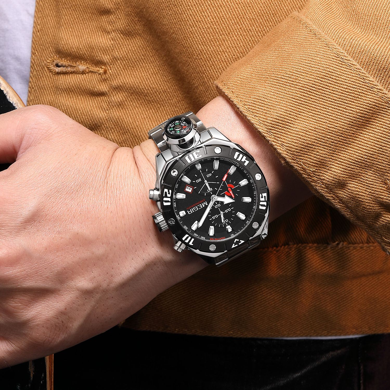 MEGIR 2219 men's chronograph watch on the wrist, silver case with black dial and steel bracelet