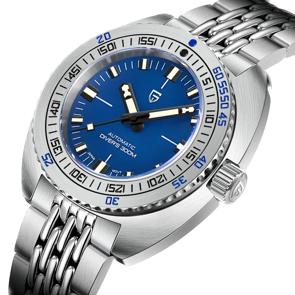 PAGANI DESIGN PD-1719 NH38 diver watch blue dial steel bracelet angled view