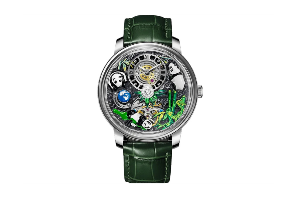 PINDU PD6631 Panda steel case with green leather strap, front view of 3D panda bamboo dial