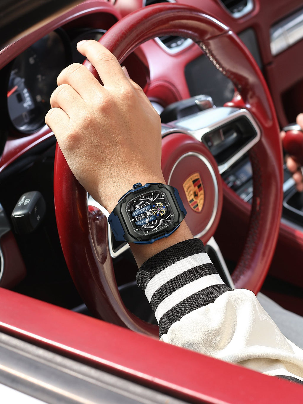 Poedagar 694 watch