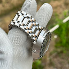 Profile of the STEELDIVE SD1975K steel shroud and tank bracelet