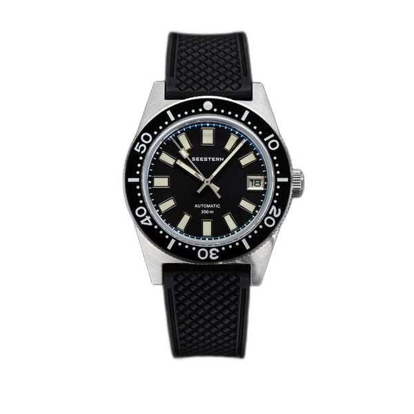 Seestern S404 automatic diver, black dial on black tropic rubber strap, front view