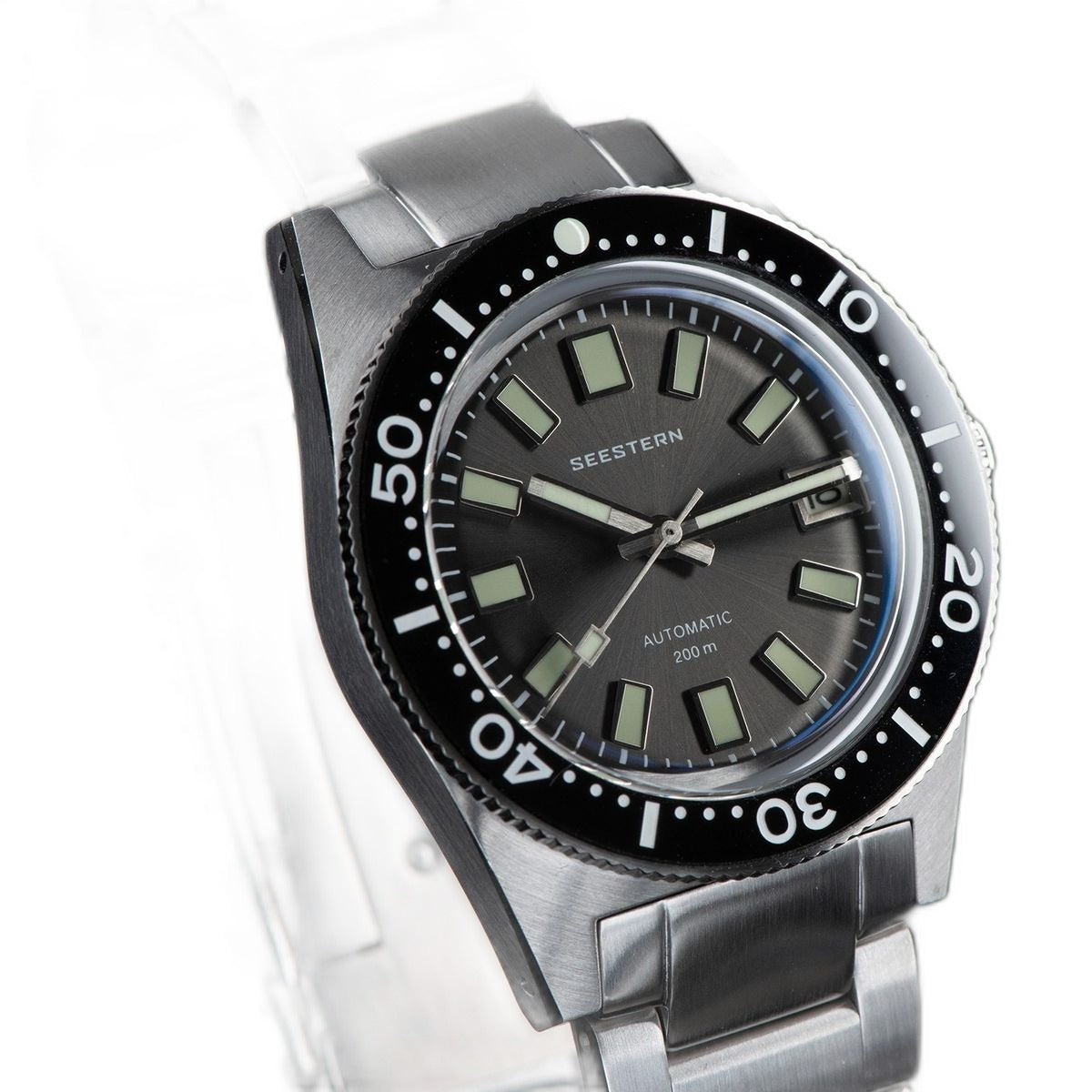 Seestern S404 automatic diver, grey sunburst dial and steel bracelet, dramatic angled view