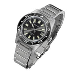 Seestern S404 automatic diver, grey sunburst dial, steel bracelet, three-quarter view