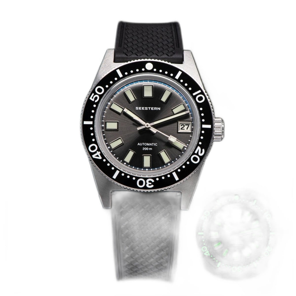 Seestern S404 automatic diver, grey dial on black rubber strap, with green lume shot inset