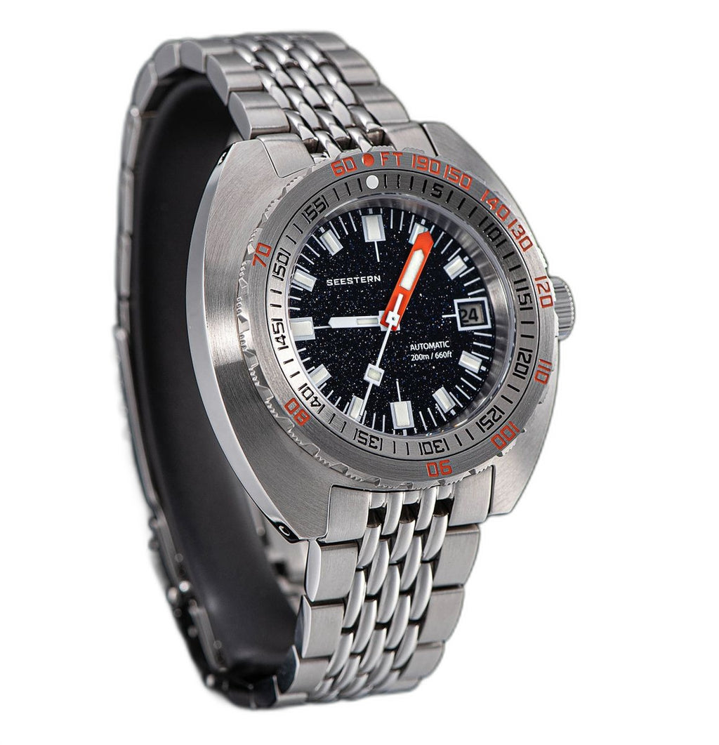 Seestern S406 aventurine starry dial diver on steel bracelet, three-quarter product view