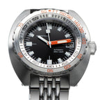 Seestern S406 automatic dive watch 200m, black dial, steel case and beads-of-rice bracelet, front