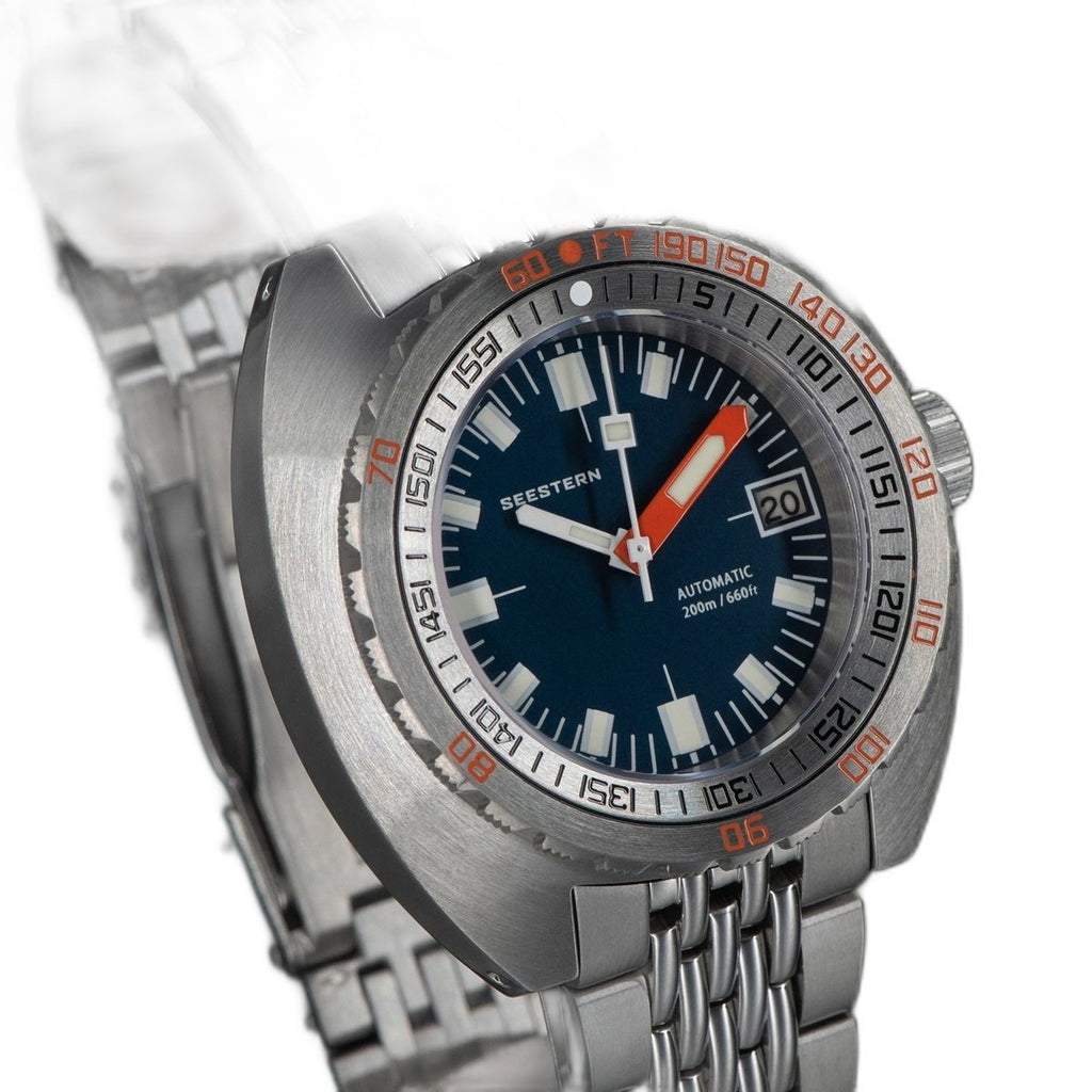 Seestern S406 automatic diver, dark blue sunburst dial and steel bracelet, angled view