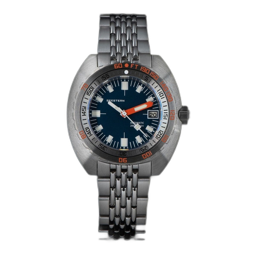 Seestern S406 automatic dive watch 200m, dark blue dial, steel case and beads-of-rice bracelet, front