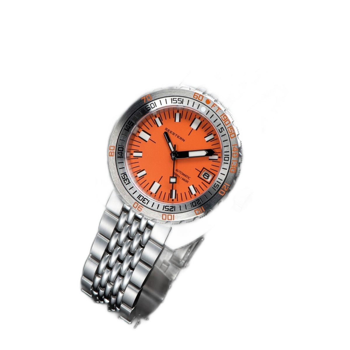 Seestern S406 automatic diver, orange dial, steel beads-of-rice bracelet, three-quarter view