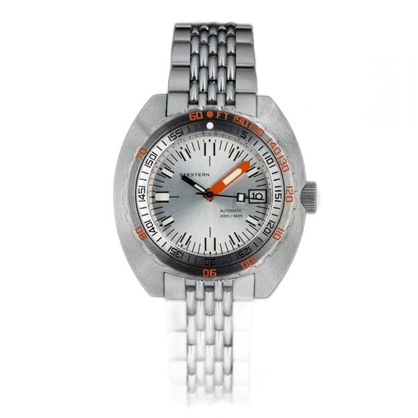 Seestern S406 automatic dive watch 200m, silver dial, steel case and beads-of-rice bracelet, front