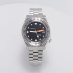 Seestern S407 automatic ceramic diver, black dial and steel bracelet, front-on studio view