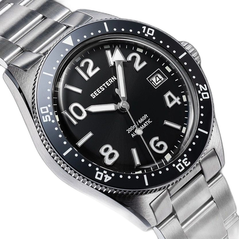 Seestern S434-2 black-dial skin diver on steel bracelet, three-quarter angled view
