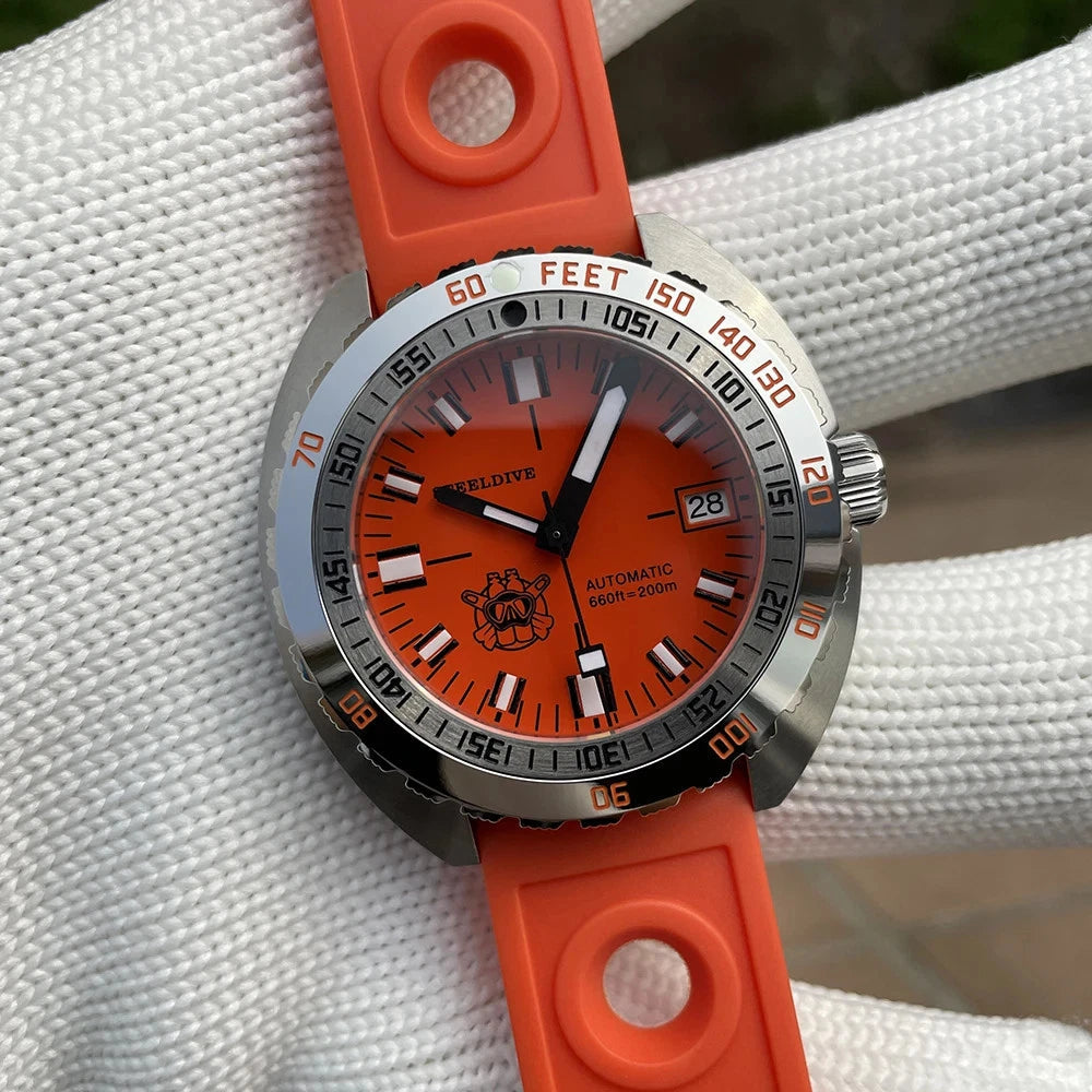 STEELDIVE SD1967 Homage Diver 43MM NH35 Automatic with orange band dial