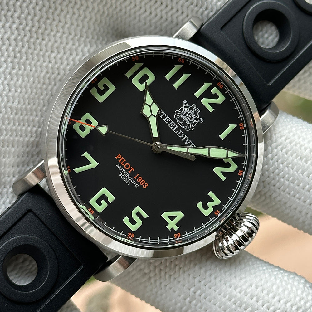 STEELDIVE SD1903 dive watch — variant 03HH-HR stock photo