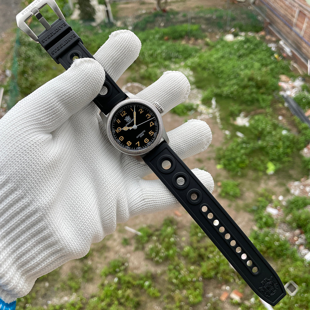 STEELDIVE SD1906 dive watch — photo 9