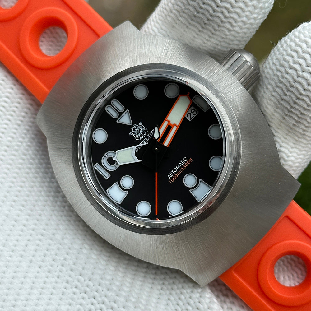 STEELDIVE SD1920 dive watch — variant 20SZ-OR stock photo