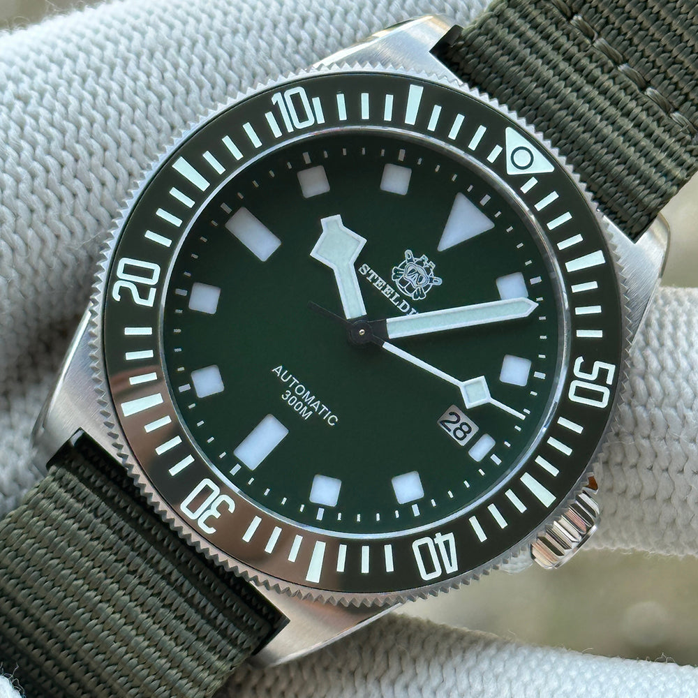 STEELDIVE SD1925 dark green dial dive watch with dark ceramic bezel on an army green nylon strap