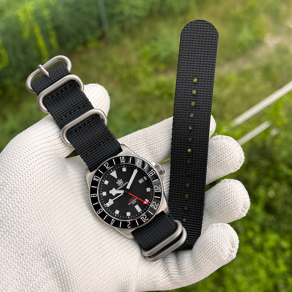 STEELDIVE SD1925GMT dive watch — photo 12