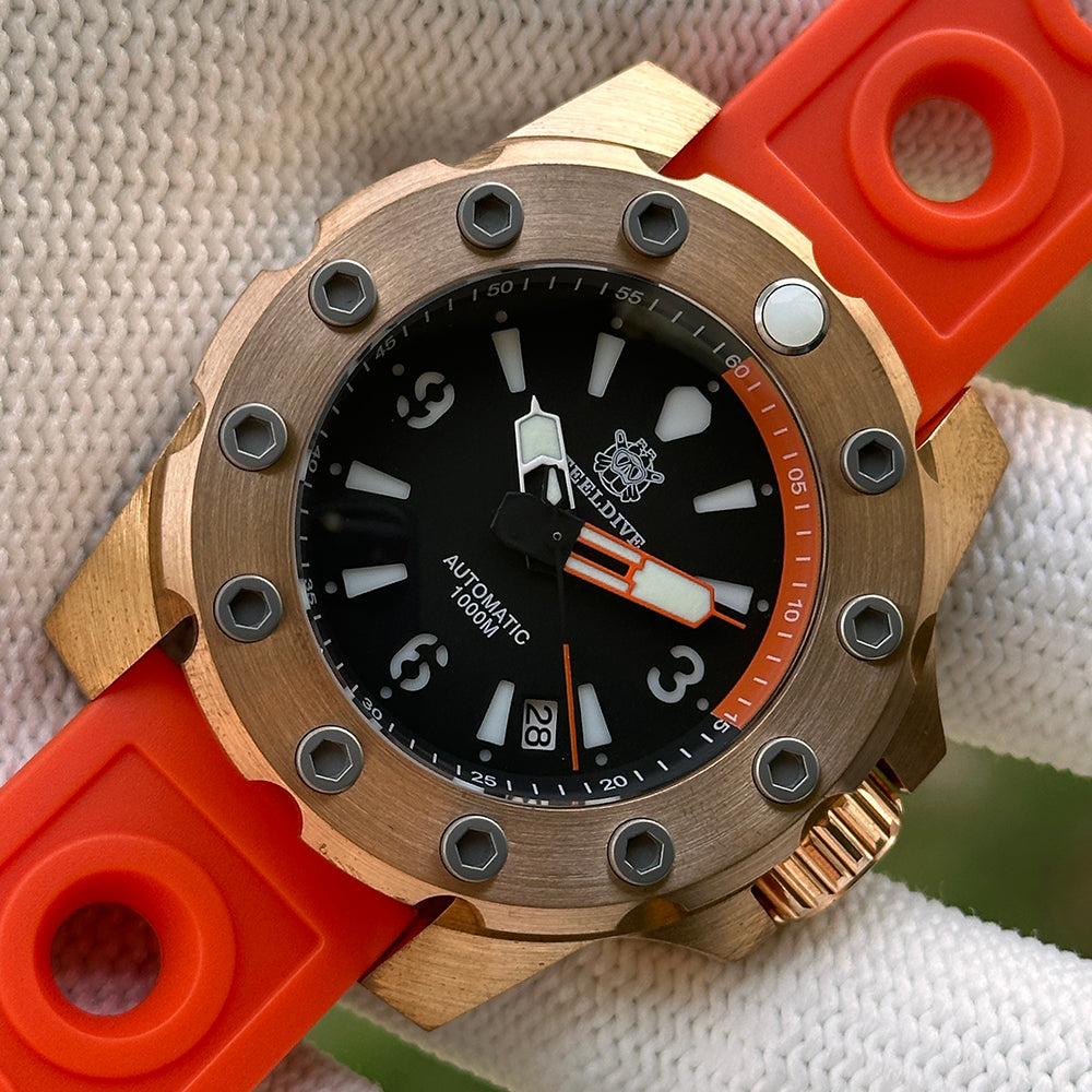 STEELDIVE SD1948S dive watch — variant 48S-OR stock photo