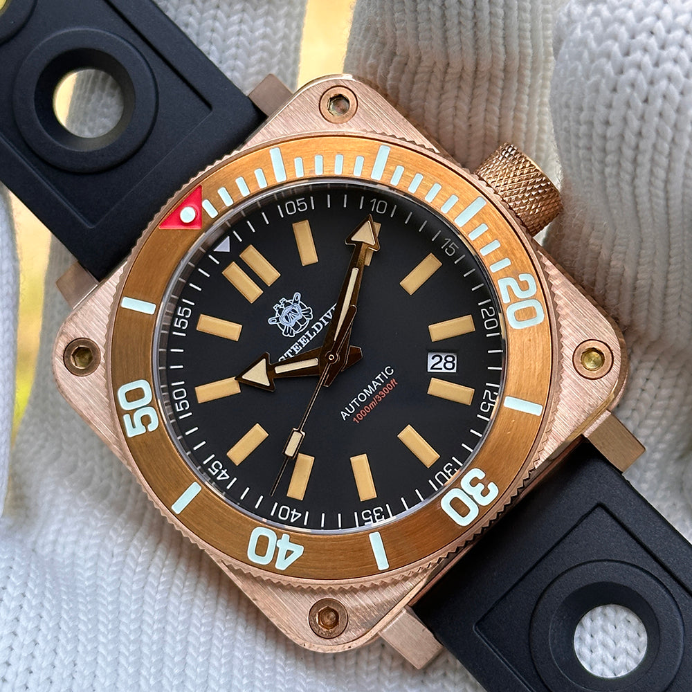 STEELDIVE SD1949S dive watch — variant 49S-HR stock photo