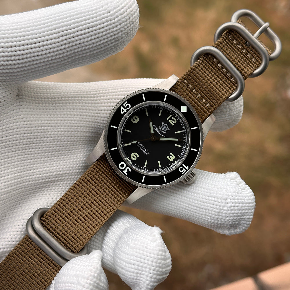 STEELDIVE SD1952 dive watch — photo 13