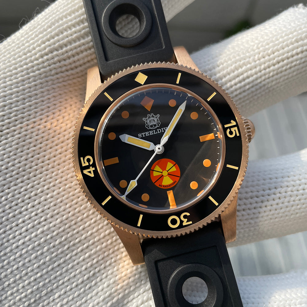 STEELDIVE SD1952VS dive watch — variant 52VS-C-HR-TK stock photo