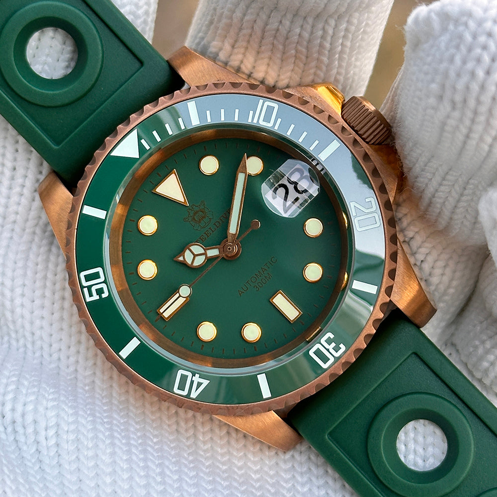 STEELDIVE SD1953S dive watch — variant 53S-NC-GR stock photo