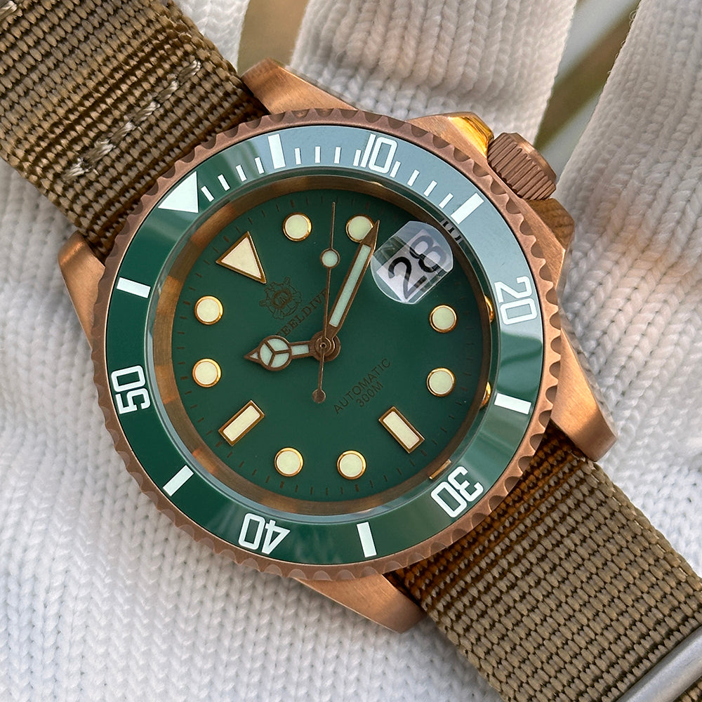 STEELDIVE SD1953S dive watch — variant 53S-NC-KN stock photo