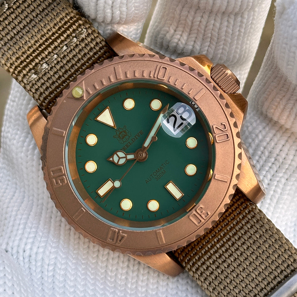 STEELDIVE SD1953S dive watch — variant 53S-NT-KN stock photo