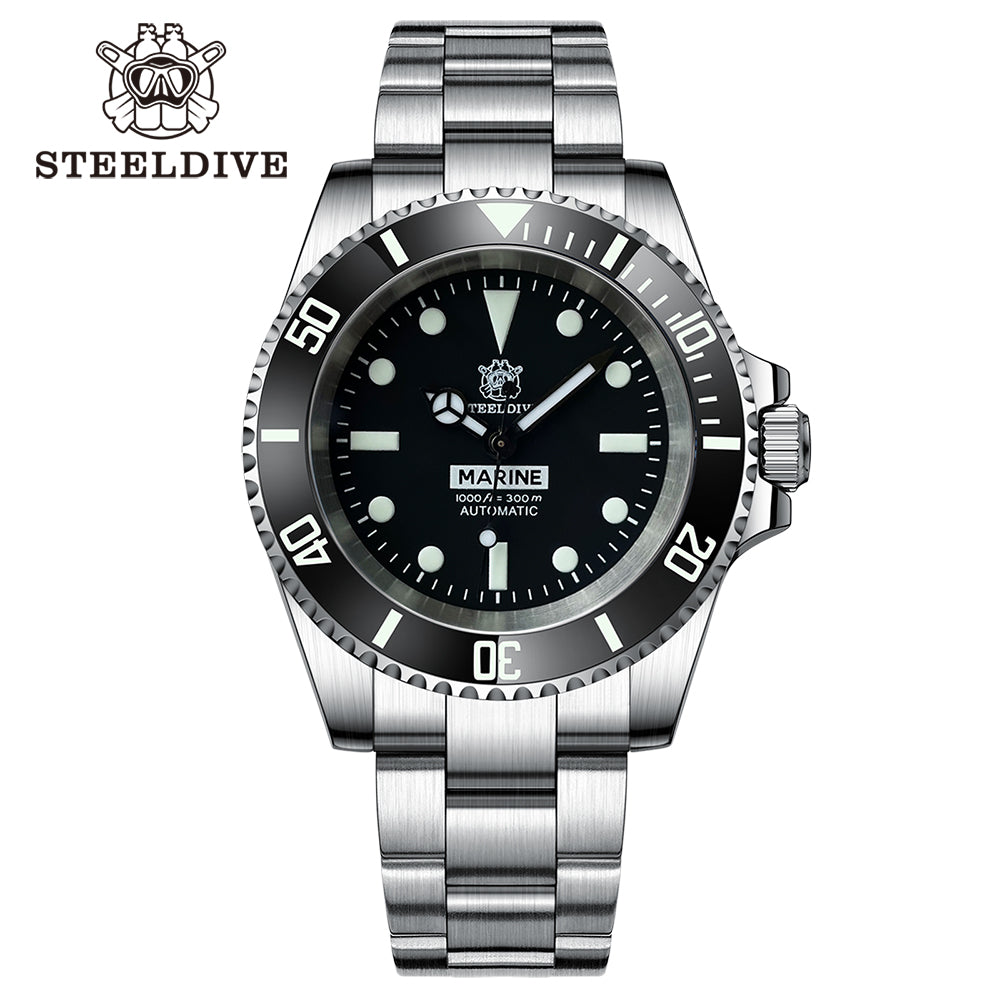 STEELDIVE SD1954 dive watch — variant 54M-SS stock photo