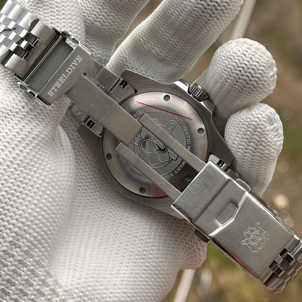 STEELDIVE SD1954 dive watch — photo 13