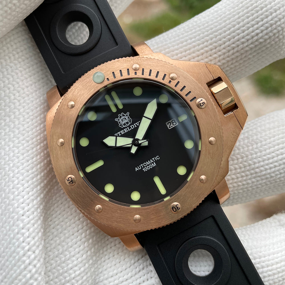 STEELDIVE SD1959S dive watch — variant 59S-HR-TK stock photo
