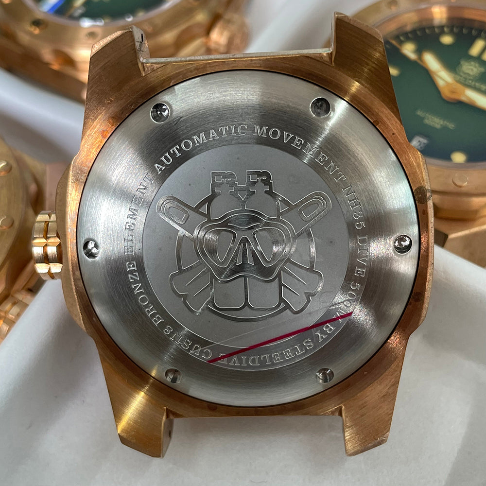 Steeldive SD1960S caseback engraved with diver logo, NH35 automatic 500m dive watch bronze case