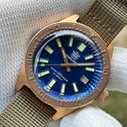 STEELDIVE SD1962S dive watch — variant 62S-BL-KN stock photo
